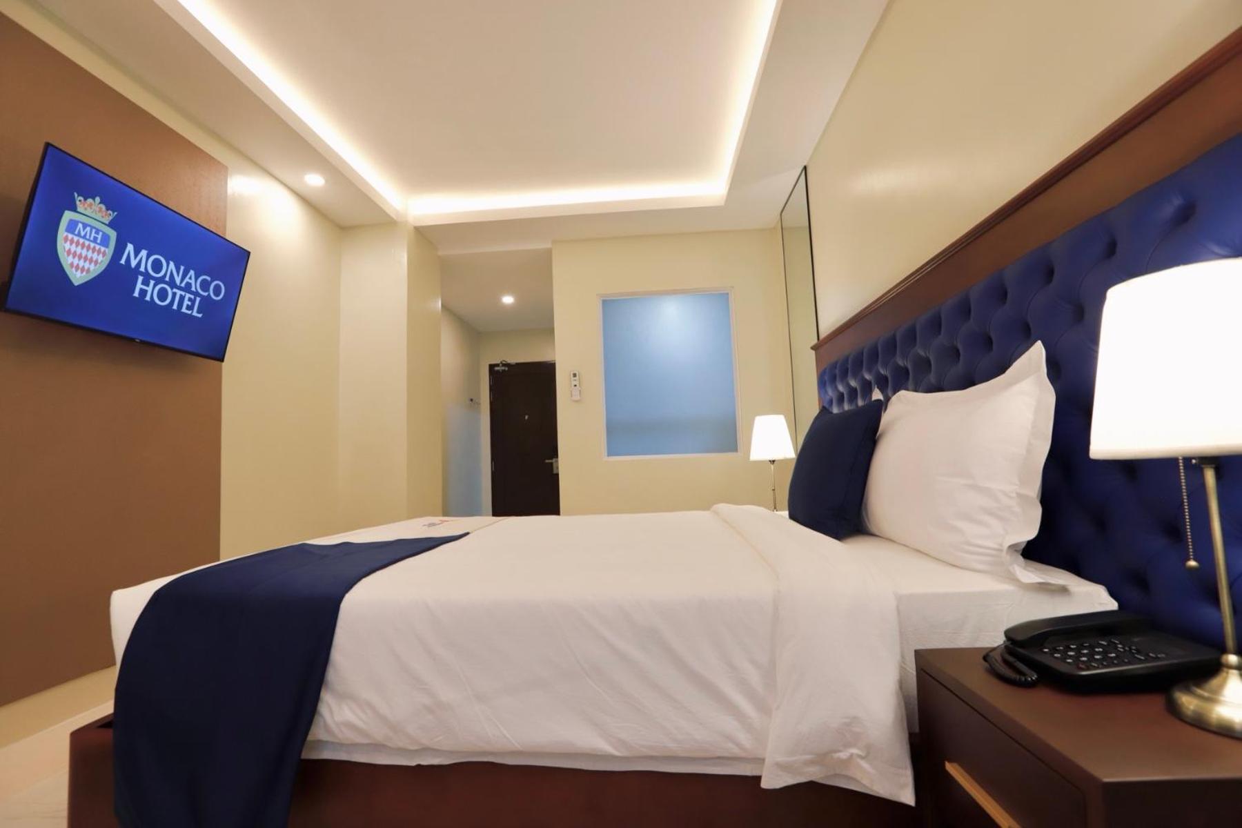 Monaco Hotel Taytay  ภายนอก รูปภาพ